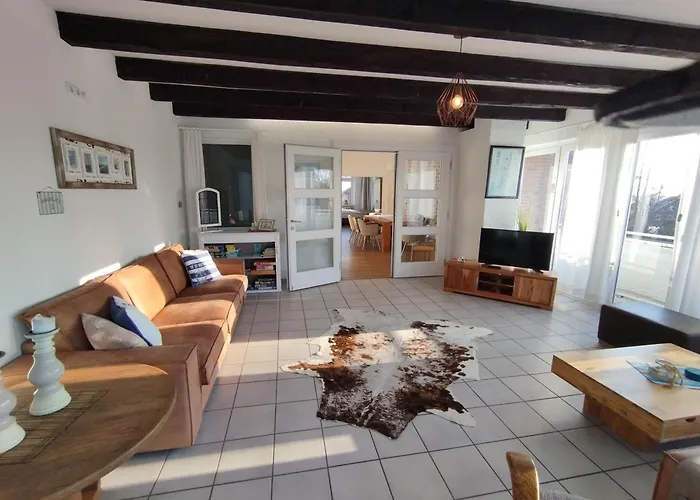Lägenhet Butterburg Ukena - Ein Traum Fuer 8 Personen Mit Balkon Dornum